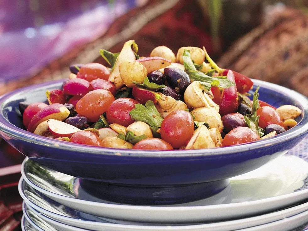 tomato, olive and radish salad