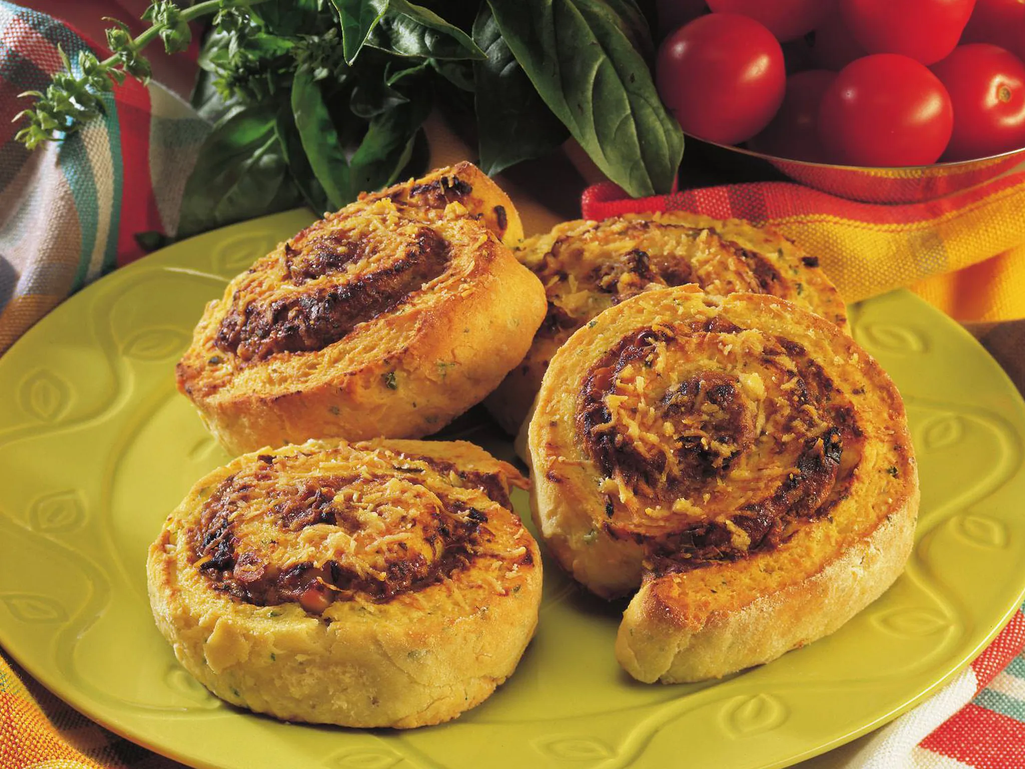 pesto swirls