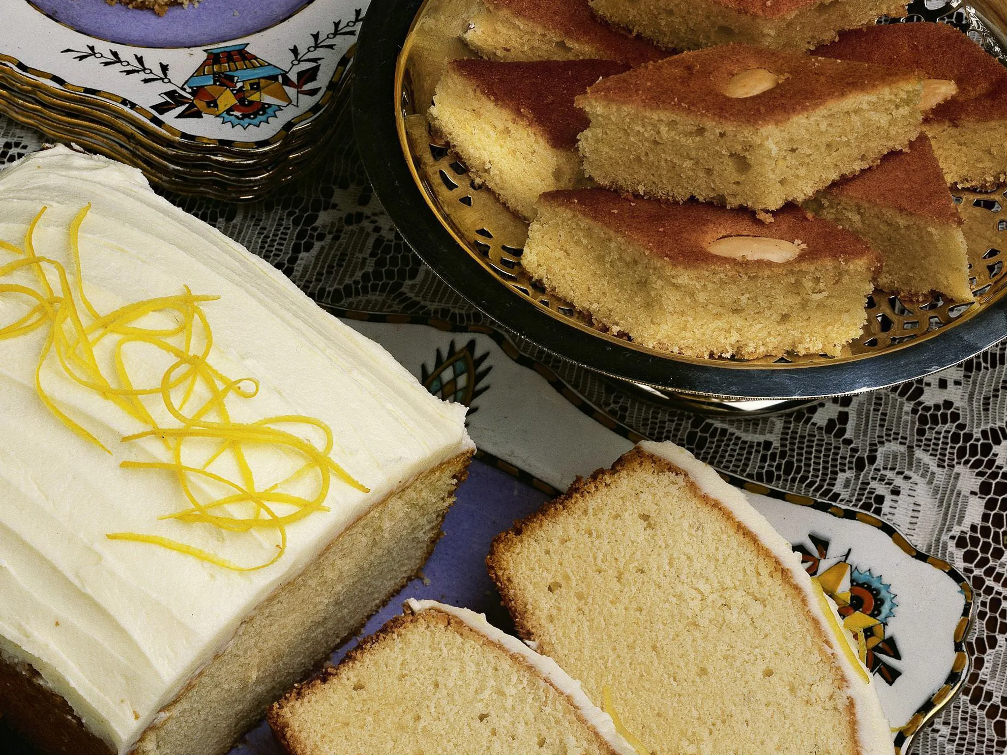 BUTTER ALMOND CAKE