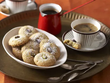 Orange shortbread cookies