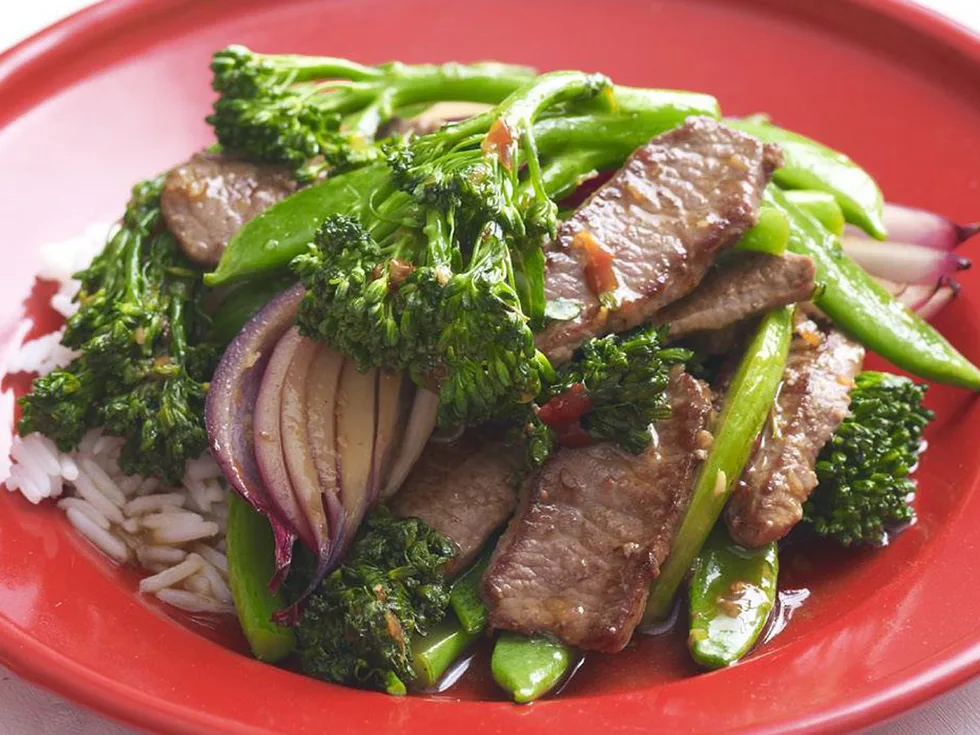 LAMB WITH BROCCOLINI