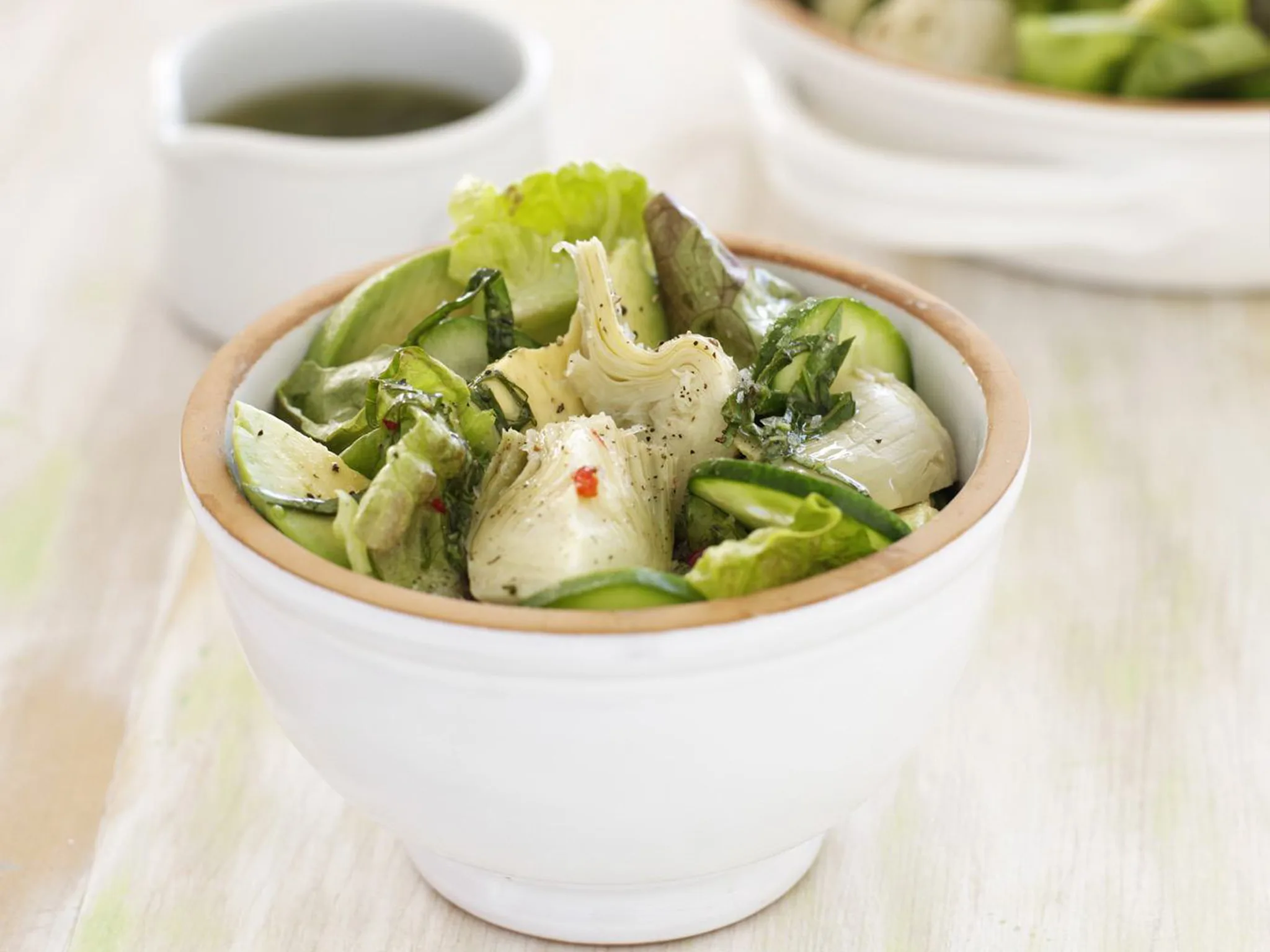 avocado and artichoke salad