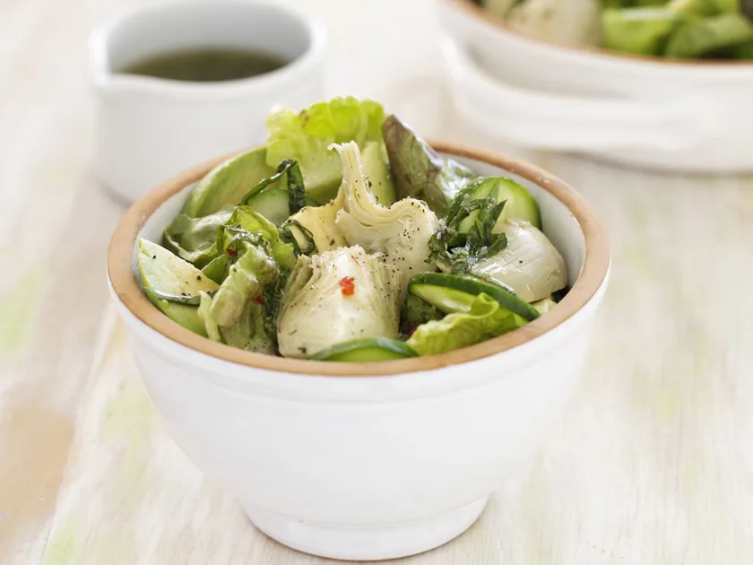 Avocado and artichoke salad | Women's Weekly Food
