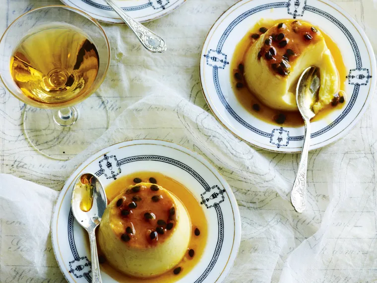 passionfruit cr&egrave;me caramels