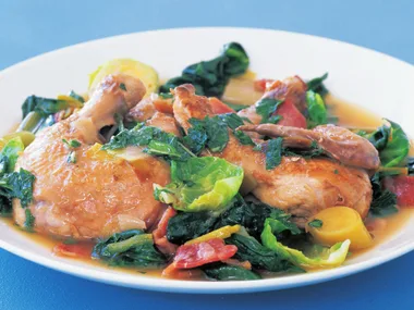 Braised spatchcocks with spinach