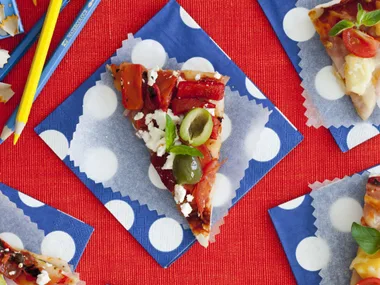 mini pizza wedges