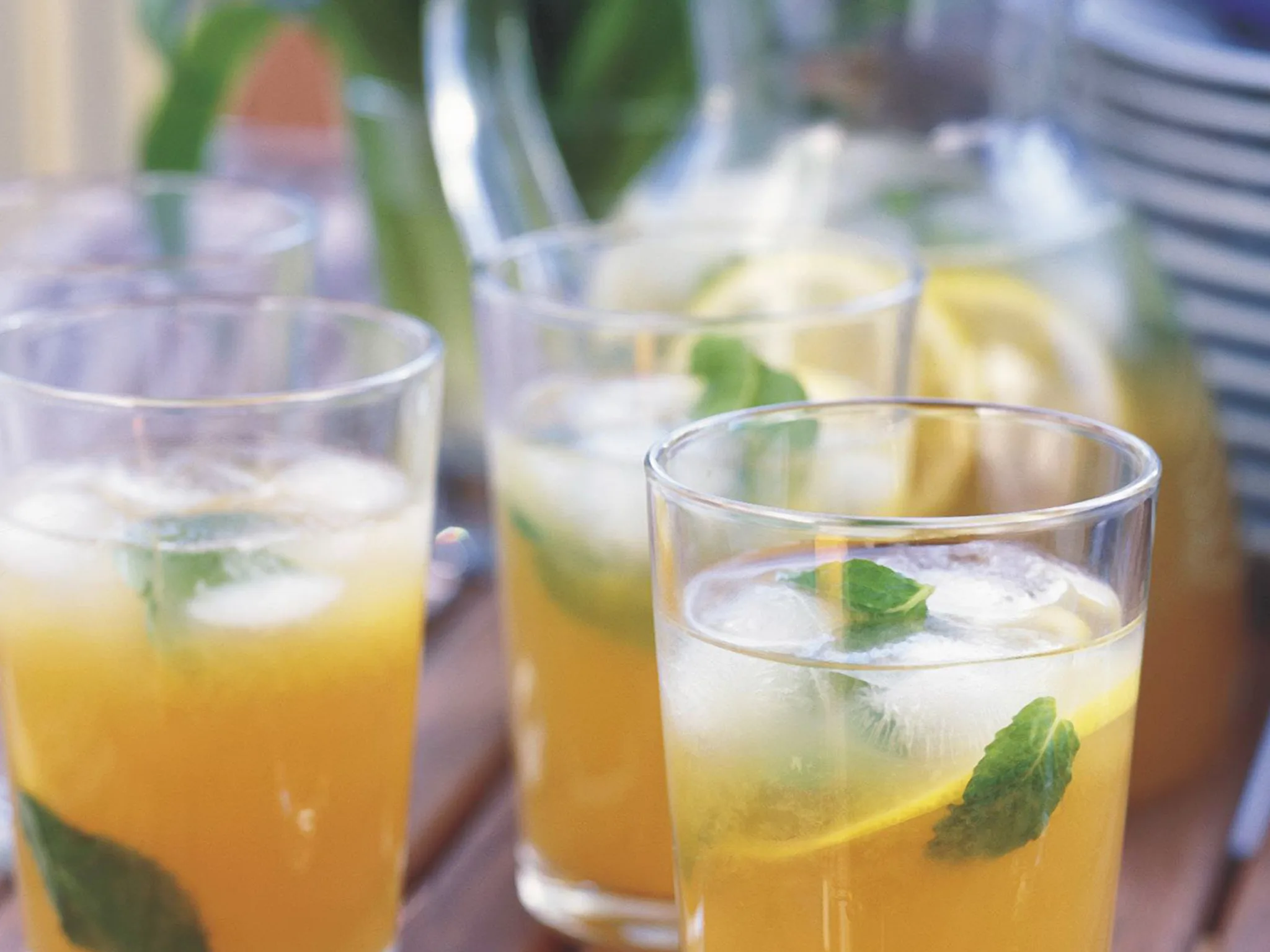 spiced lemon tea