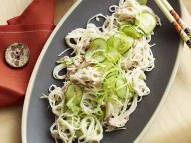 Somen noodle and tuna salad