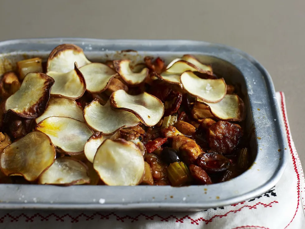 spanish chicken pie