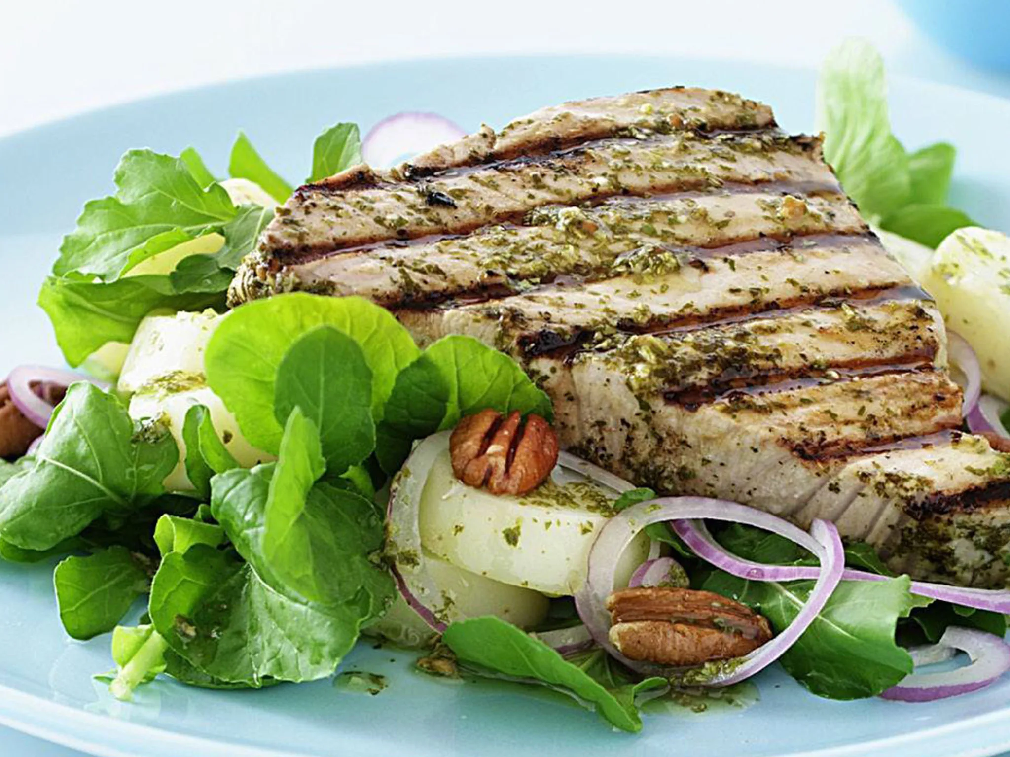 Tuna with coriander dressing