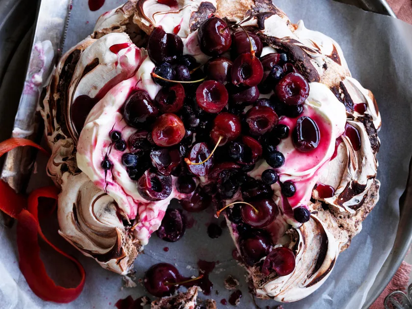 Chocolate cherry berry pavlova | Women's Weekly Food
