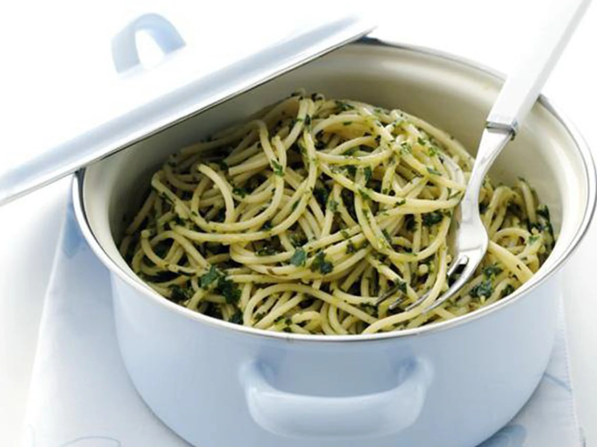 SPAGHETTINI WITH PARSLEY BASIL PESTO