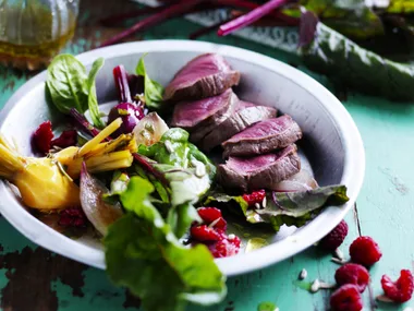 venison with baby beet salad and raspberry vinaigrette