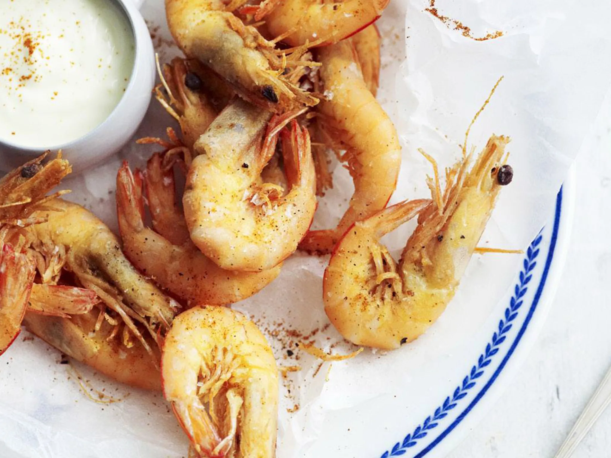 fried chilli prawns with garlic and lemon yogurt