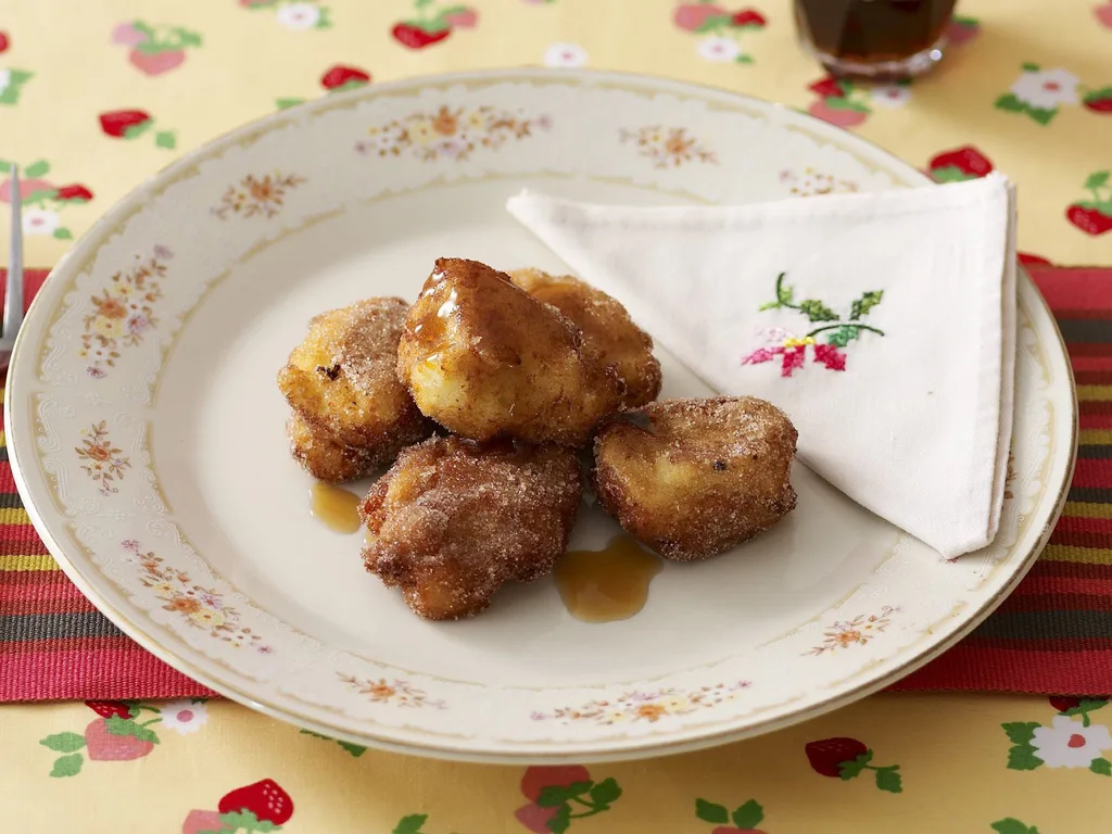 apple + ricotta fritters