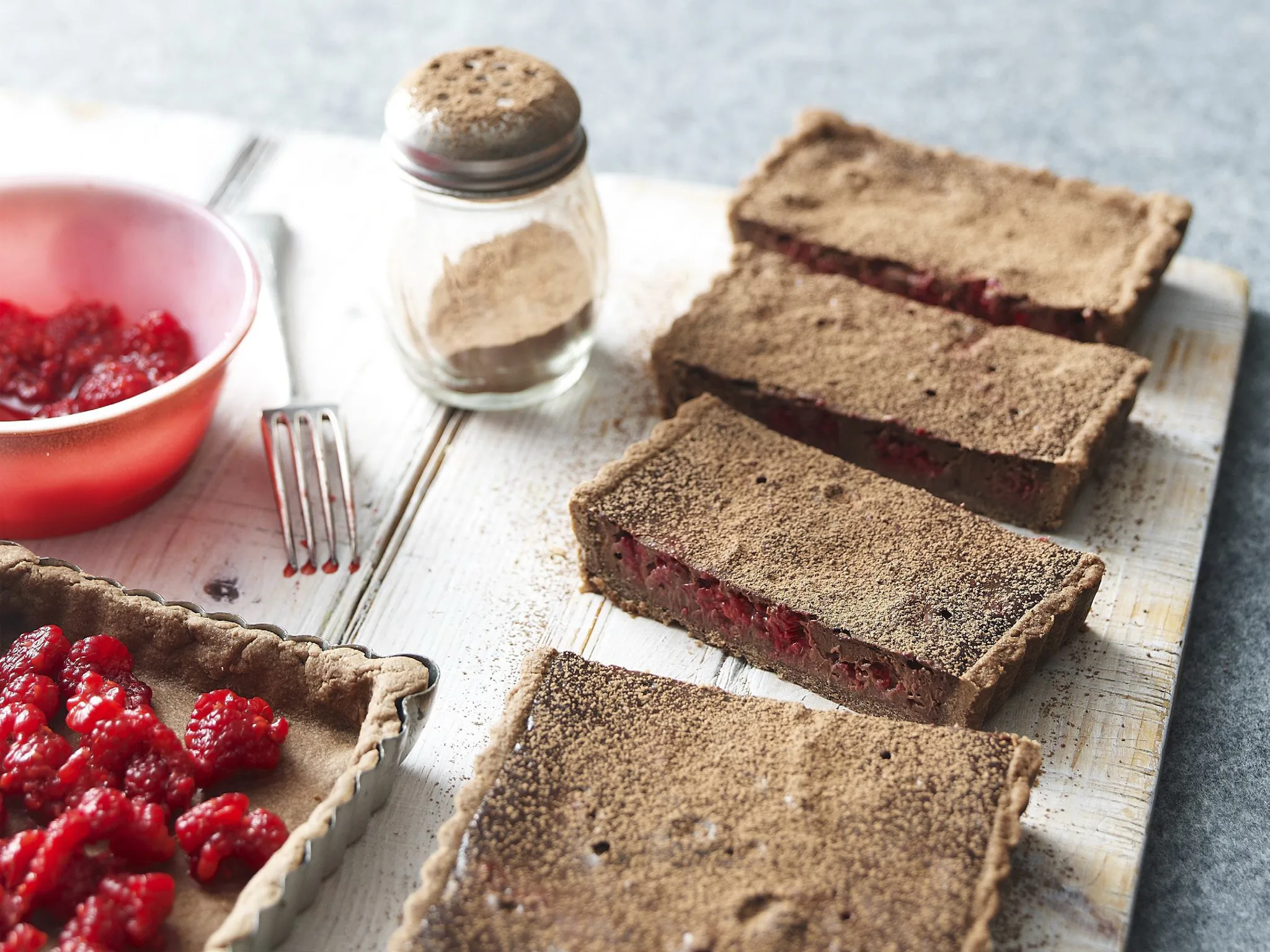raspberry and chocolate tart