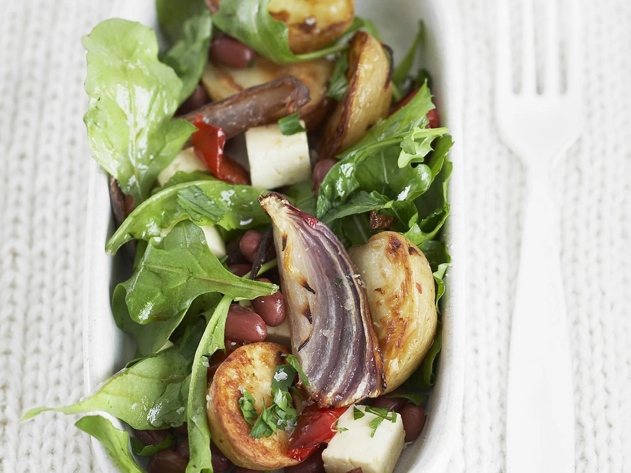 Roast potato, onion and red capsicum salad