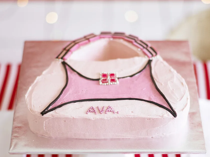 Handbag cake | Women's Weekly Food