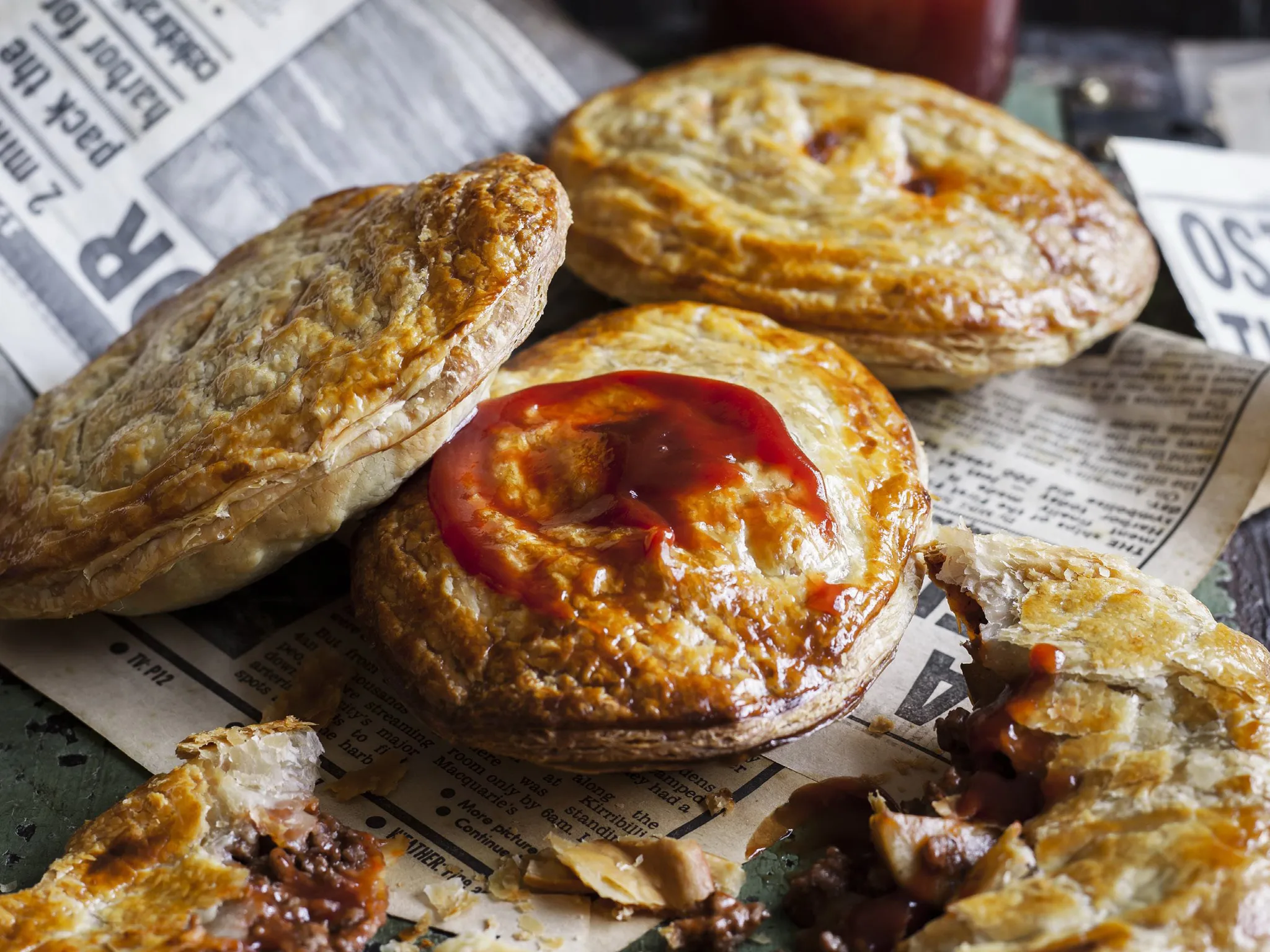 PEPPERED BEEF & MUSHROOM PIES
