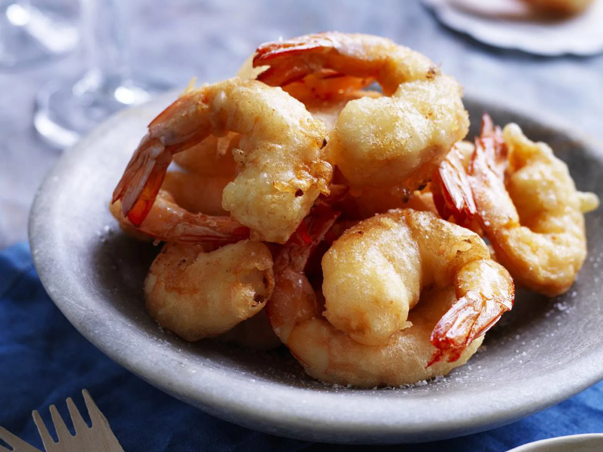 tempura prawns with lime and chilli sauce