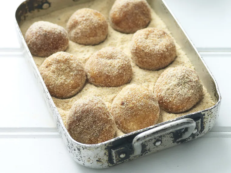 arancini with tomato and balsamic sauce