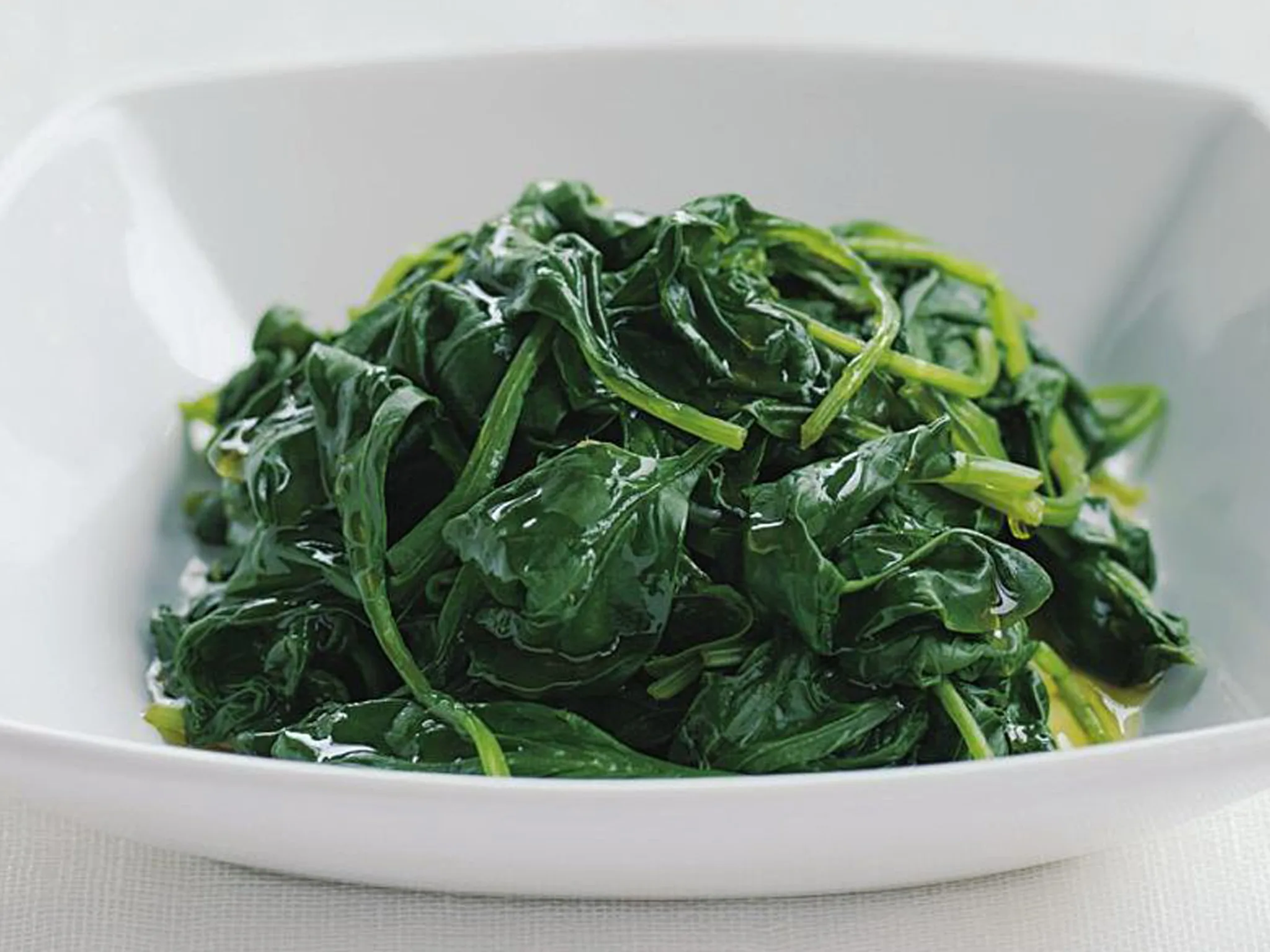 STEAMED SPINACH