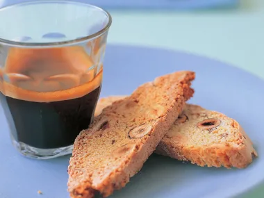 Hazelnut biscotti