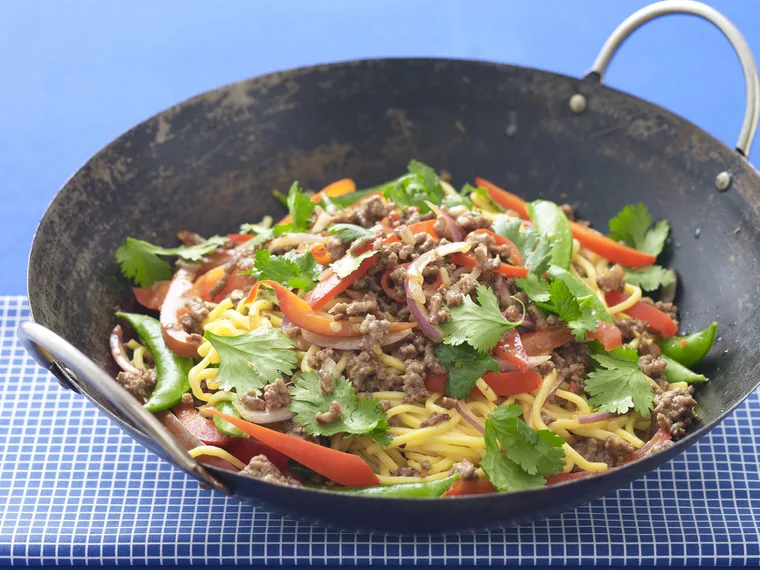 sweet chilli and plum beef noodles