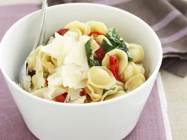 orecchiette with capsicum, chilli and rocket
