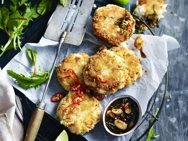 ASIAN-STYLEFISHCAKES