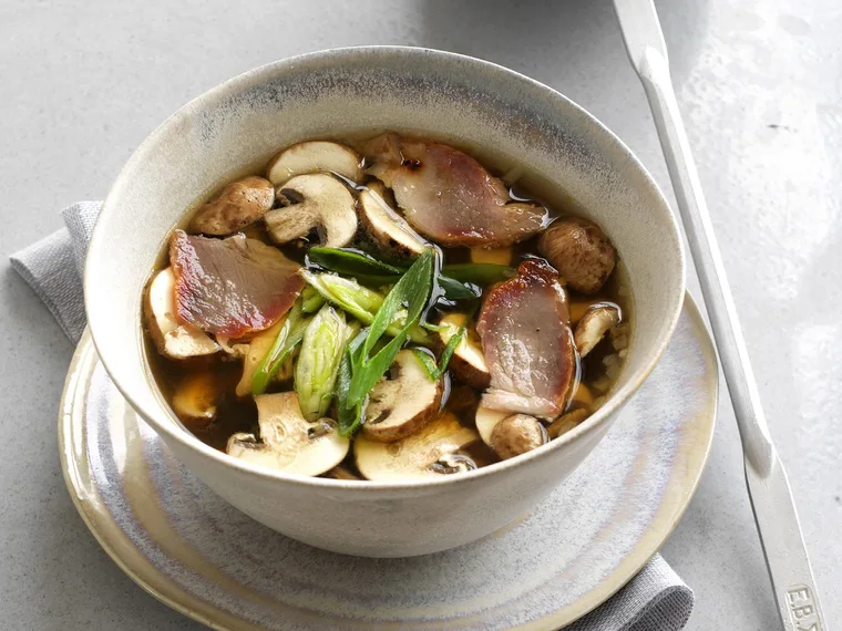 barbecued pork in orange and tamarind broth