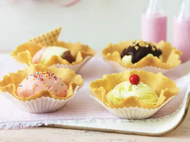 ice-creamsundaes