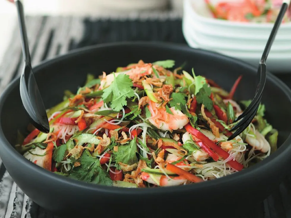 vietnamese prawn and vermicelli salad