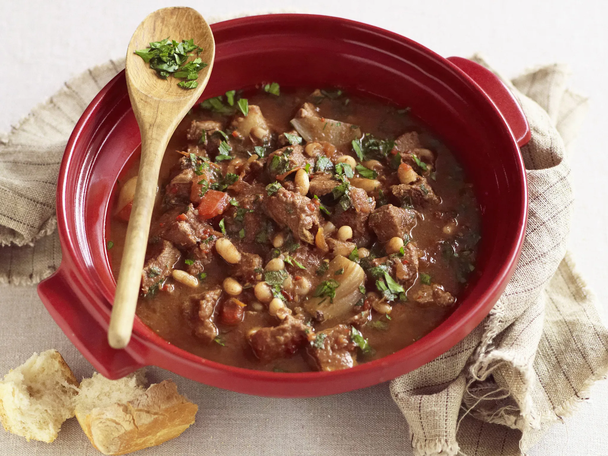 chilli and brandy beef with white beans