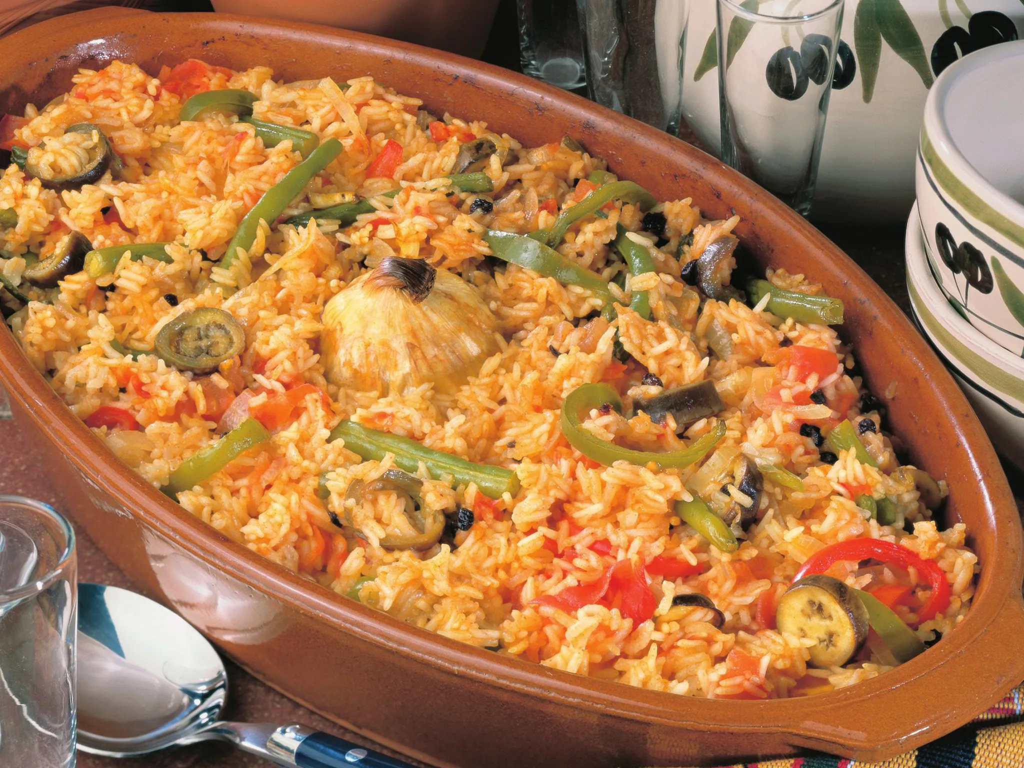 garlic, vegetable and rice