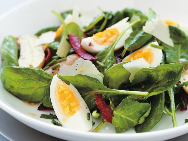 egg, potato and spinach salad