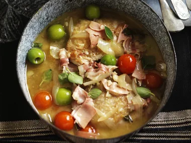 tomato, pancetta and olive chicken