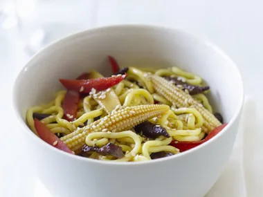 honey beef and noodle stir-fry