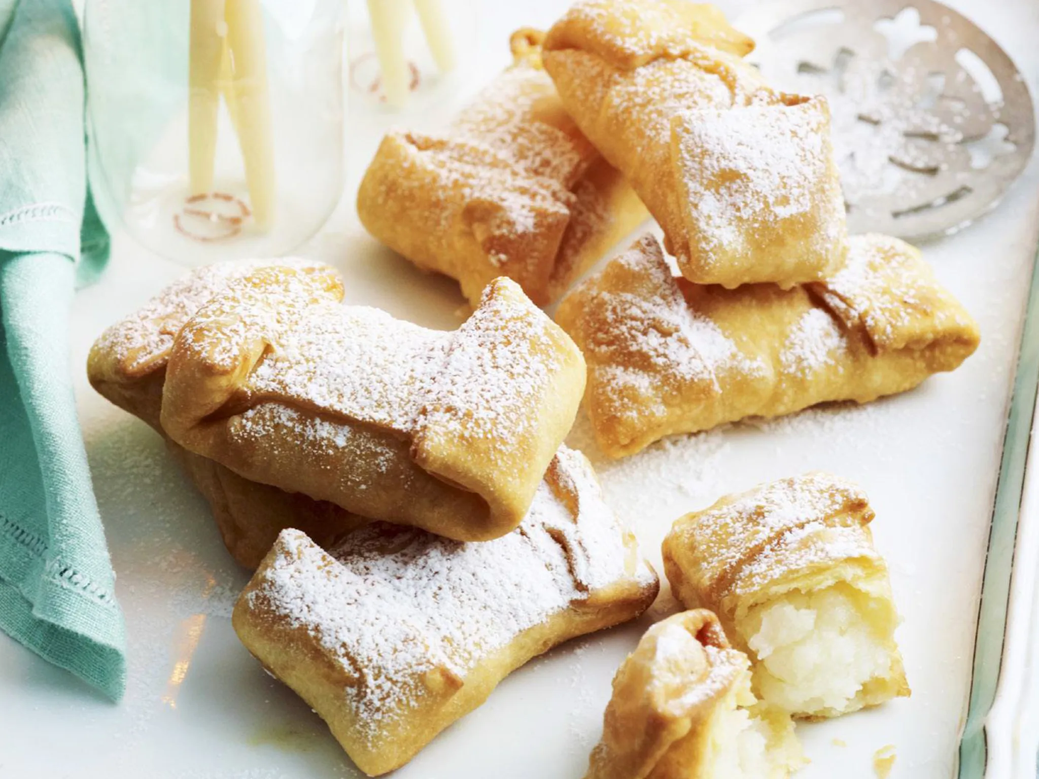 Fried custard tarts