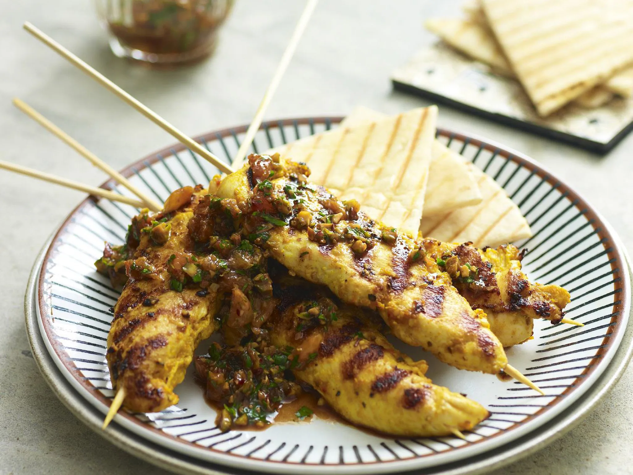 Chicken kebabs with blood orange