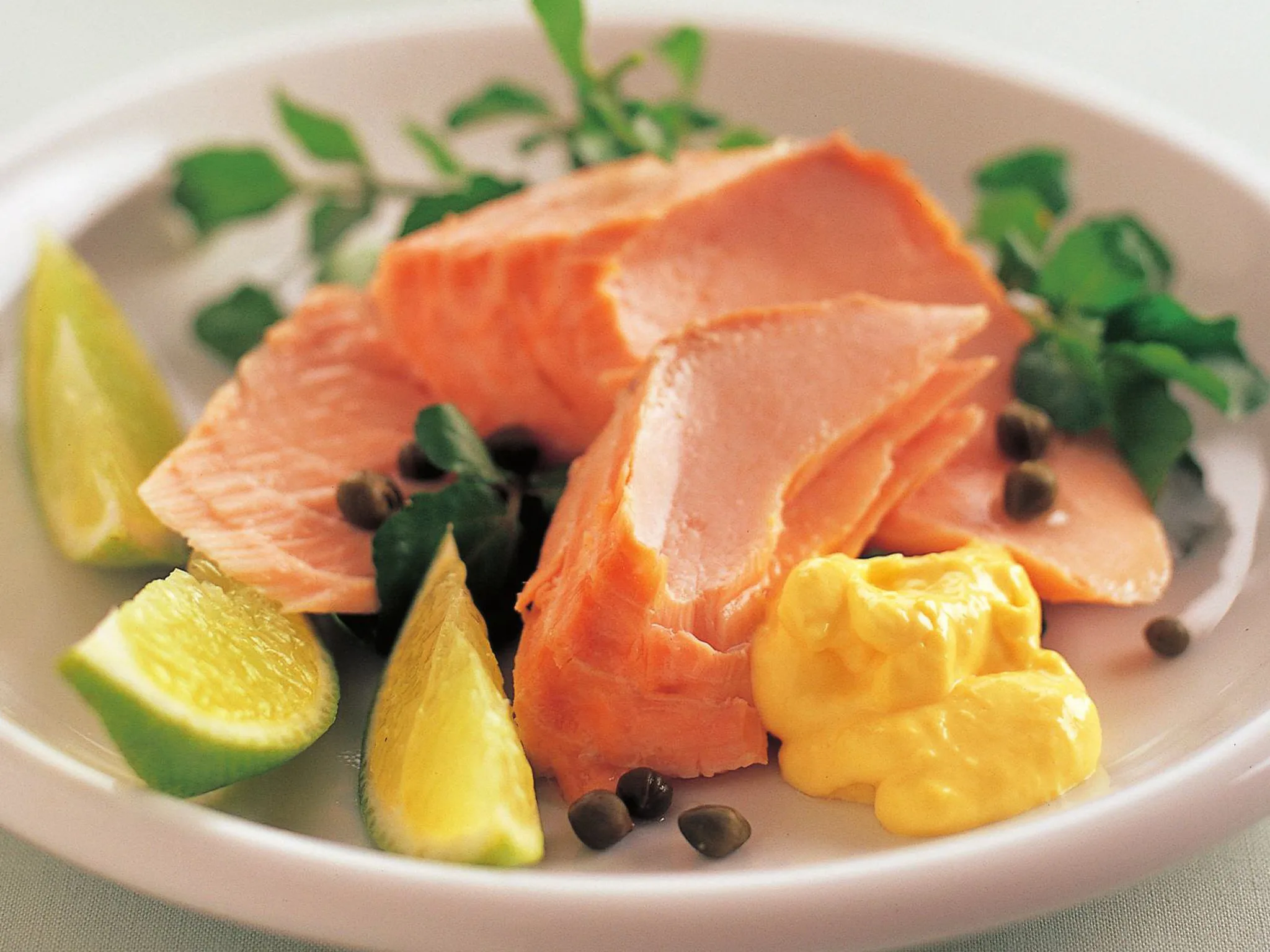 Roast salmon with mango and lime mayonnaise