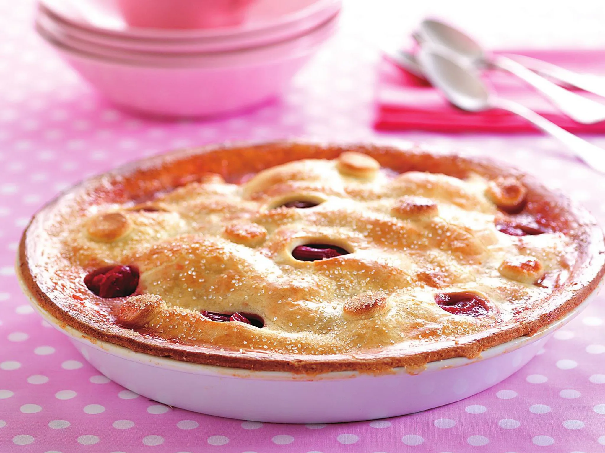 quince and rhubarb pie