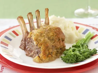 LAMB RACKS WITH PESTO CRUST