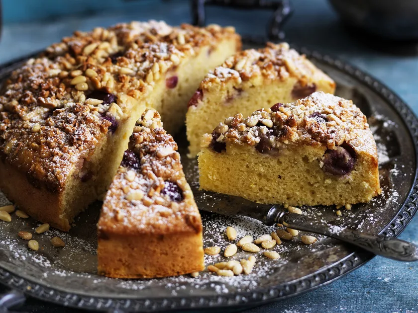 Almond, pine nut and grape cake | Women's Weekly Food