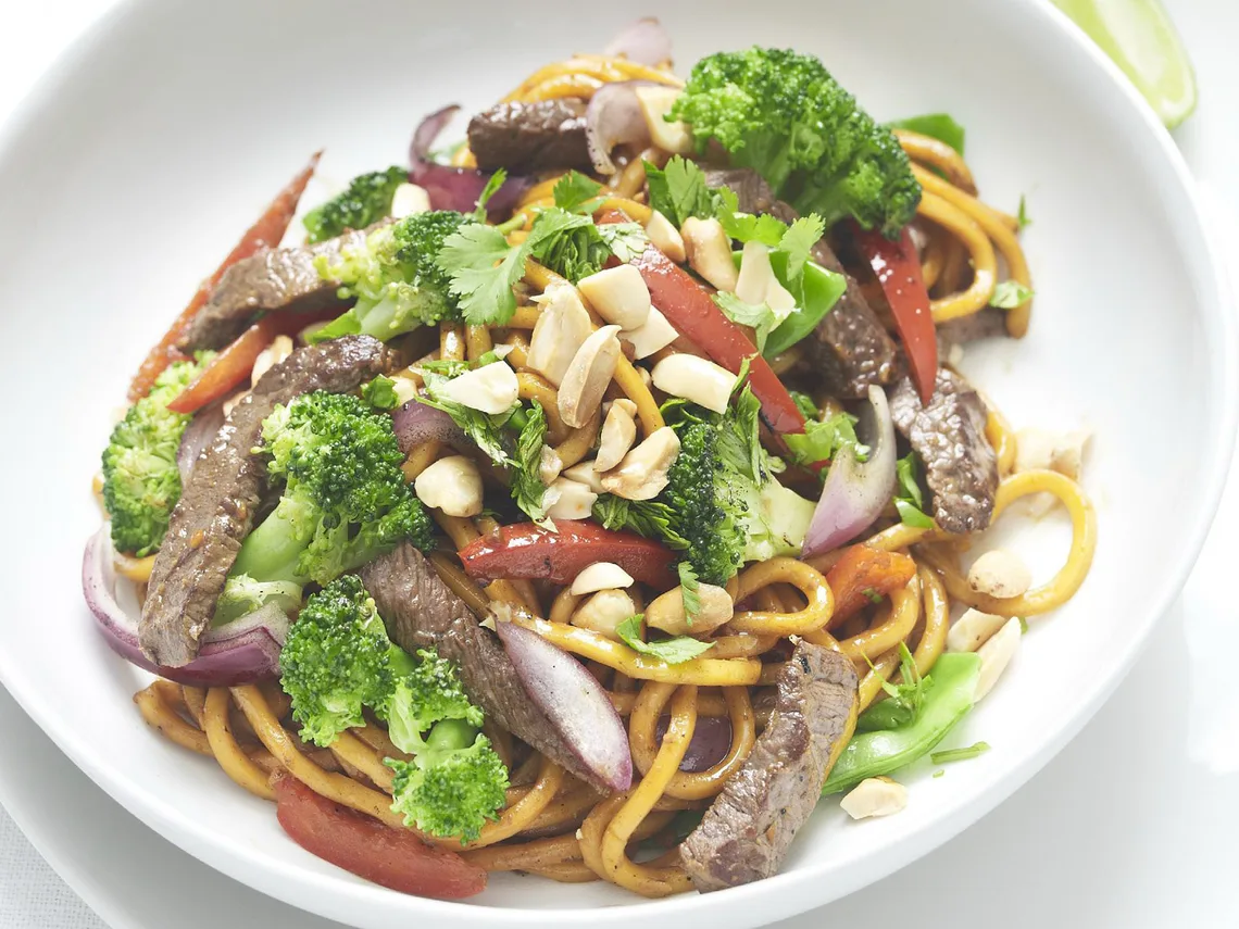 Beef stir fry recipes for easy dinners | Women's Weekly Food