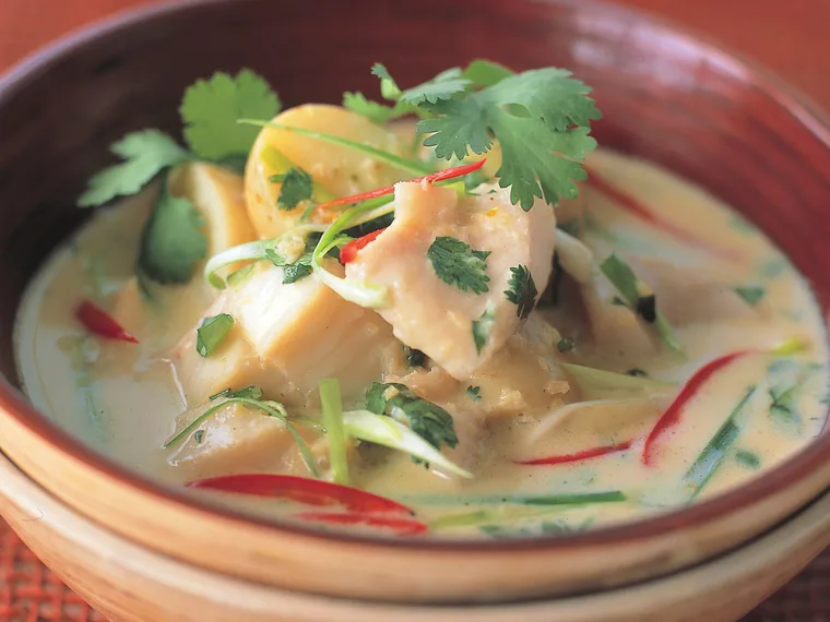 fish and potato yellow curry