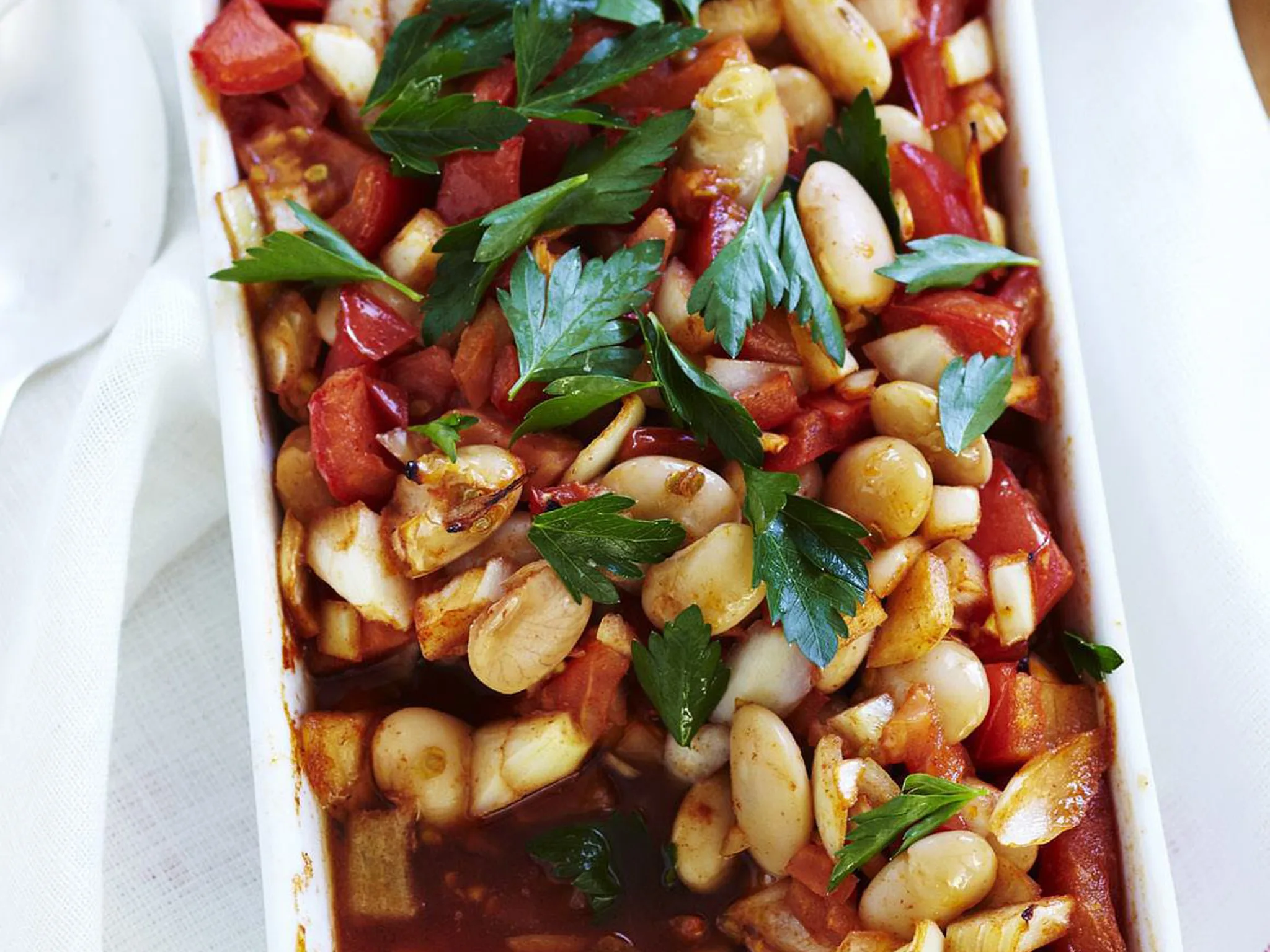 smoky baked beans and tomato