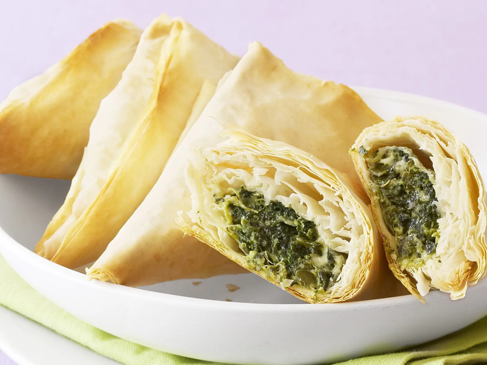 SPINACH AND CHEESE TRIANGLES