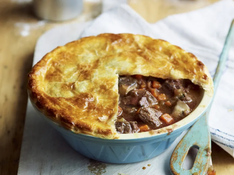 STEAK AND KIDNEY PIE
