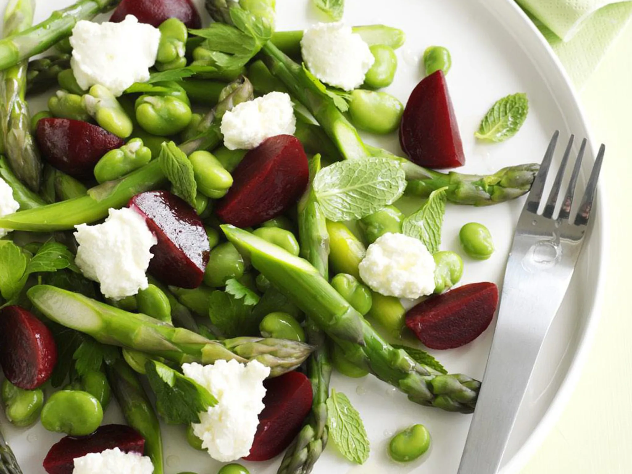 ricotta & broad bean salad